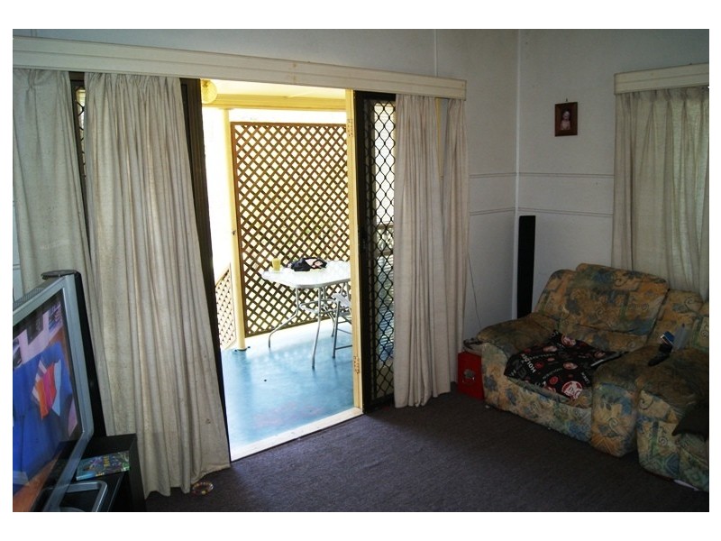 16 Eriksen Street, Svensson Heights QLD 4670