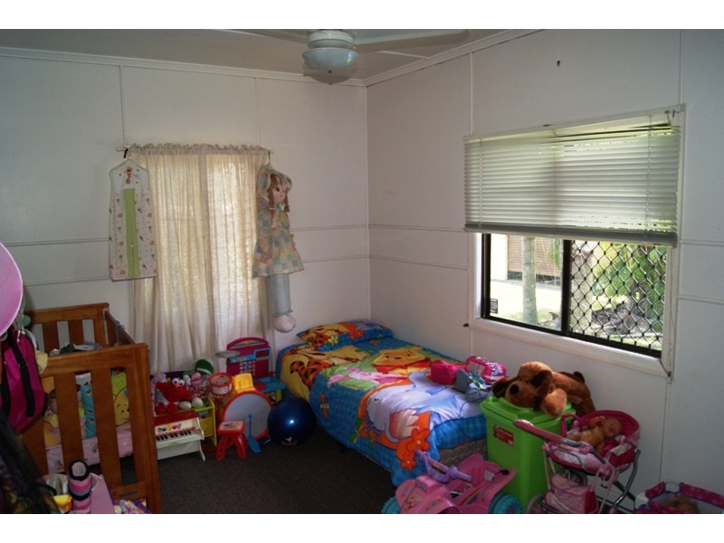 16 Eriksen Street, Svensson Heights QLD 4670