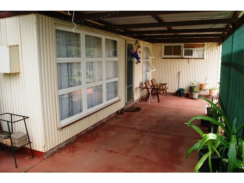 Avenell Heights QLD 4670