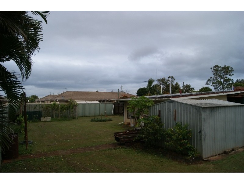 Avenell Heights QLD 4670