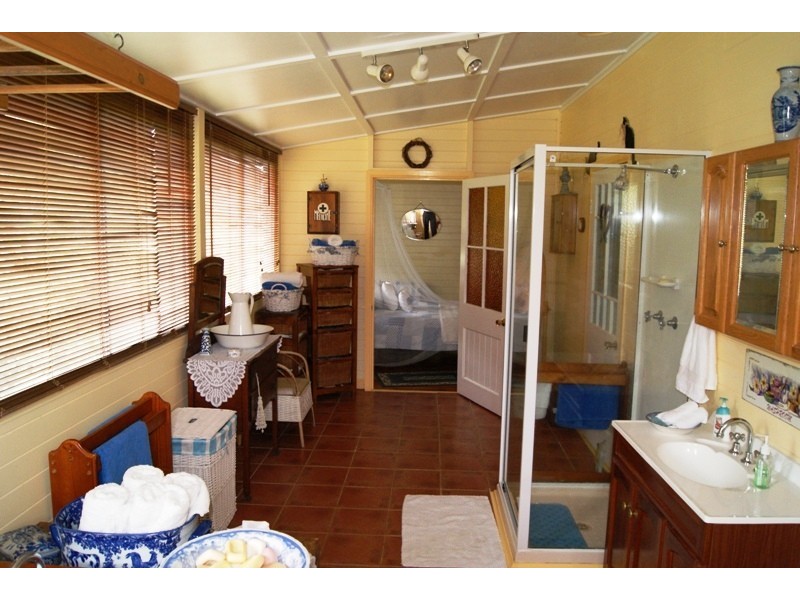 1 Buss Street, Bundaberg South QLD 4670