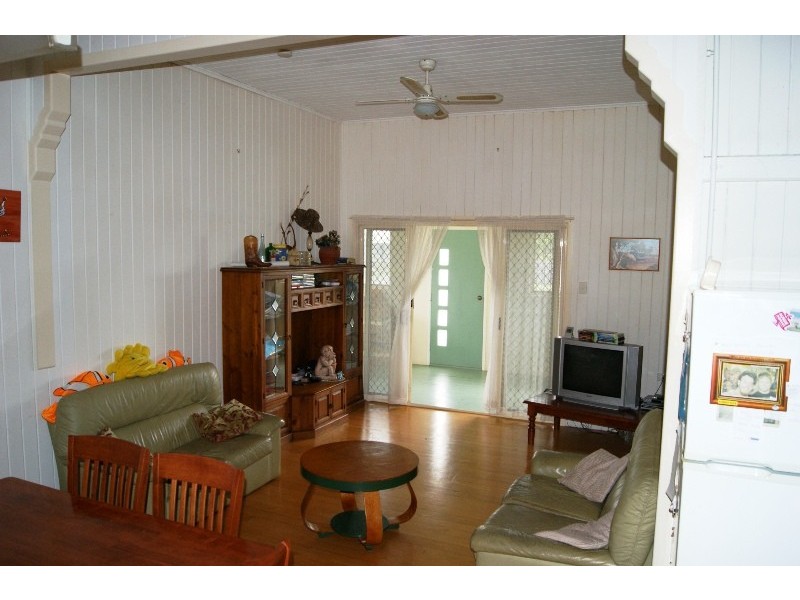 187 Barolin Street, Avenell Heights QLD 4670
