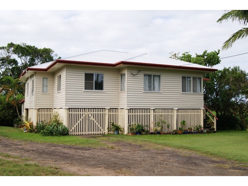 227 Fairydale Road, Moore Park Beach QLD 4670