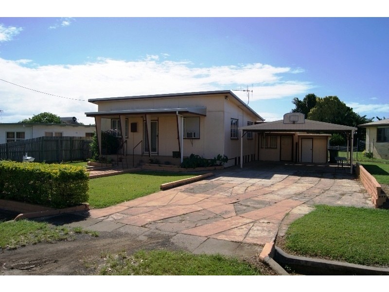31 Greathead Road, Kepnock QLD 4670