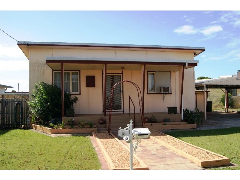 31 Greathead Road, Kepnock QLD 4670