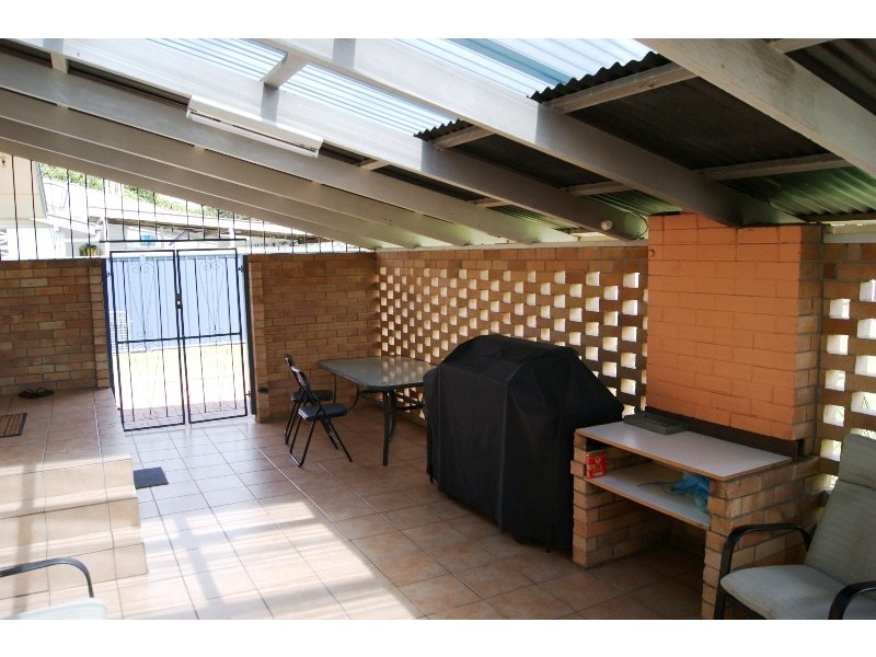 3 Brasch Street, Kepnock QLD 4670