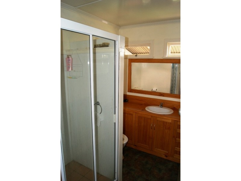 3 Brasch Street, Kepnock QLD 4670