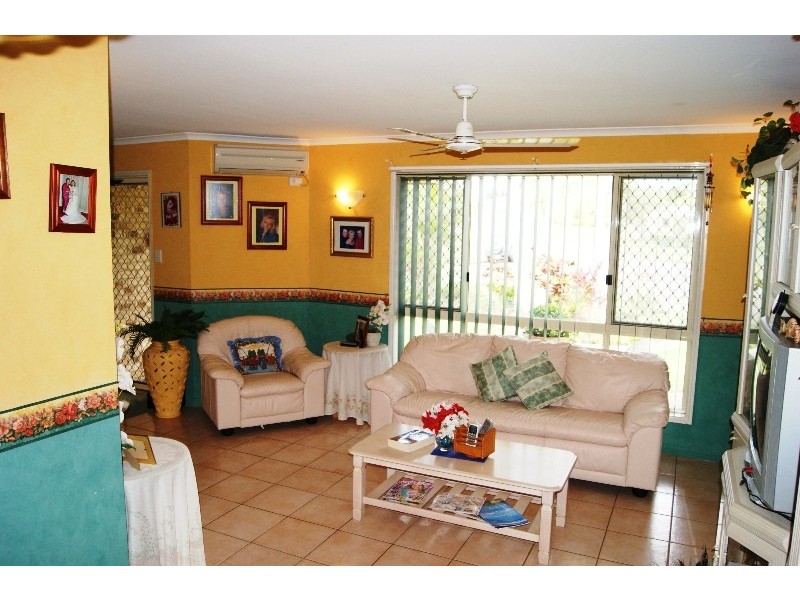 42 Ferny Avenue, Avoca QLD 4670
