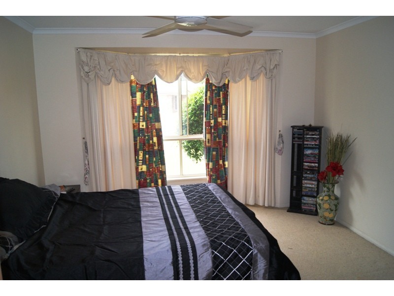 24 BERGHOFFER DRIVE, Kepnock QLD 4670