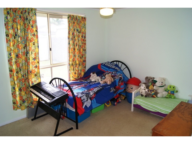 24 BERGHOFFER DRIVE, Kepnock QLD 4670