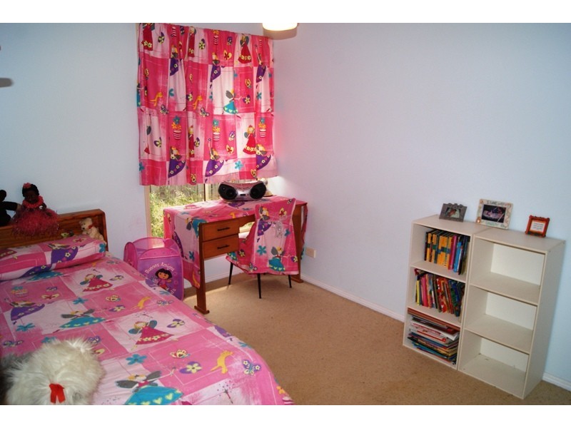 24 BERGHOFFER DRIVE, Kepnock QLD 4670