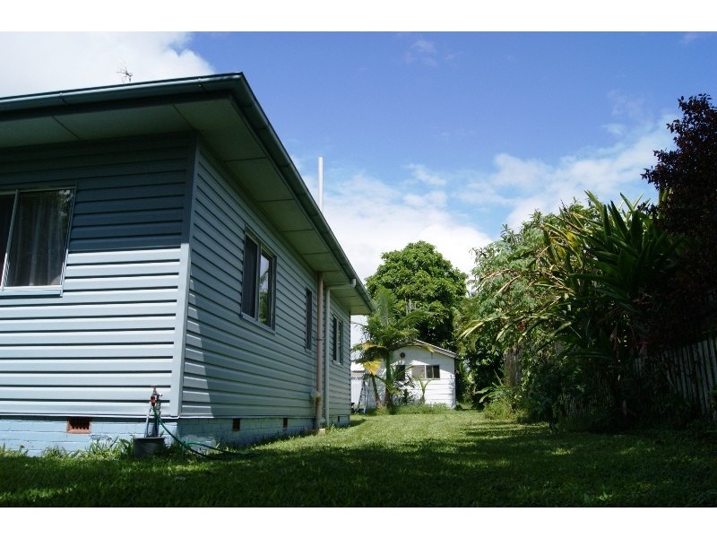 52 Lamb Street, Walkervale QLD 4670