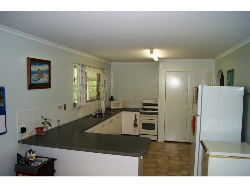 18 Donald Smith Drive, Bundaberg East QLD 4670