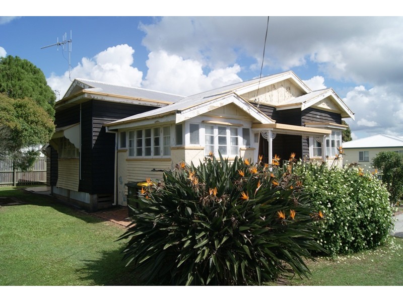 51  PITT STREET, Walkervale QLD 4670