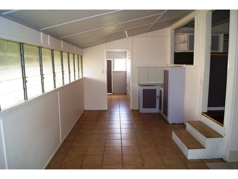 51  PITT STREET, Walkervale QLD 4670