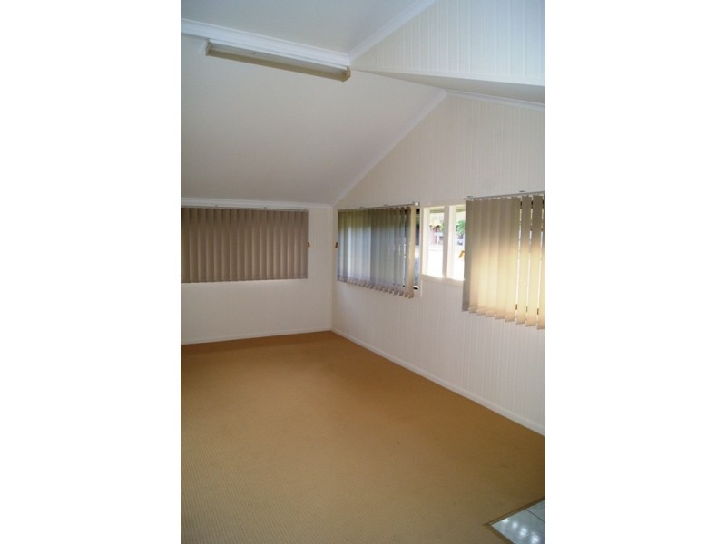 2 WYPER STREET, Bundaberg South QLD 4670