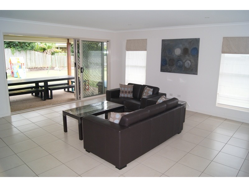 1 Kedge Street, Svensson Heights QLD 4670