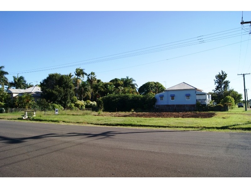 13 Kolan Street, Bundaberg North QLD 4670