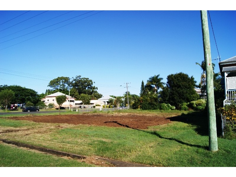 13 Kolan Street, Bundaberg North QLD 4670