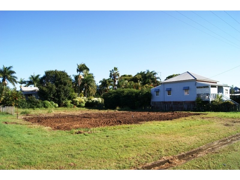 13 Kolan Street, Bundaberg North QLD 4670