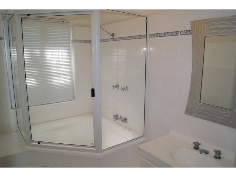 37 Skyring Street, Bundaberg East QLD 4670