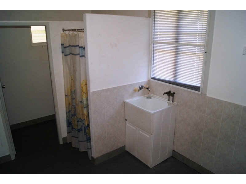 37 Skyring Street, Bundaberg East QLD 4670