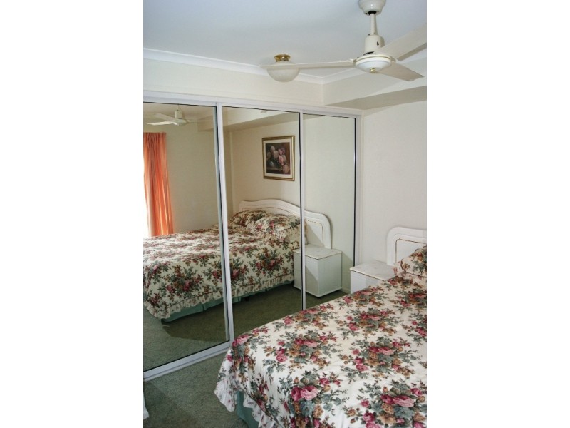195 Barolin Esplanade, Coral Cove QLD 4670