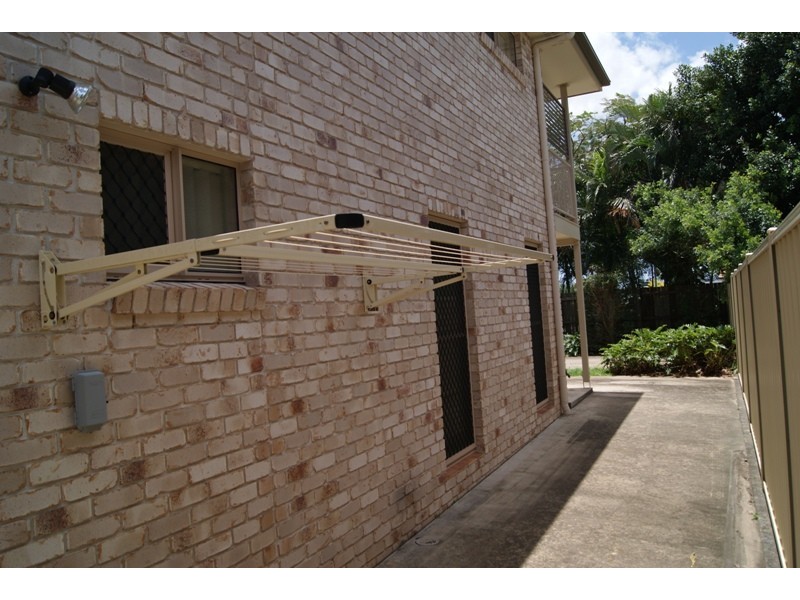 16 Rossolini Street, Bundaberg South QLD 4670