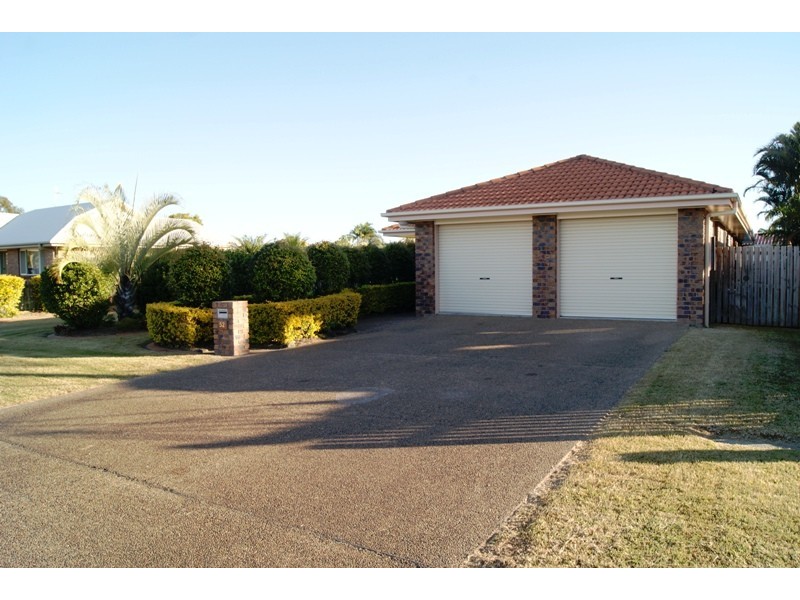 52 CUNNINGTON STREET, Bundaberg East QLD 4670