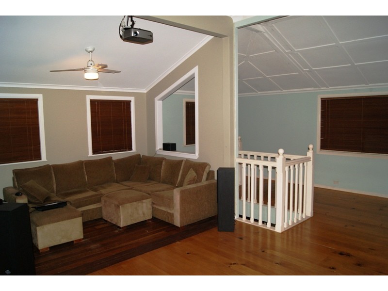 10 Whalley Street, Bargara QLD 4670