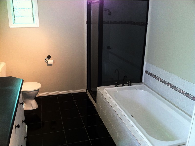 10 Whalley Street, Bargara QLD 4670