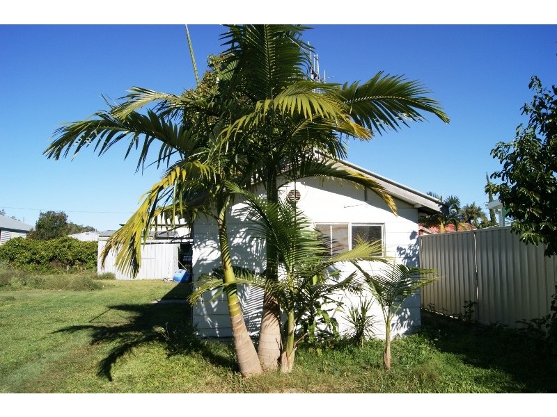 52 Lamb Street, Walkervale QLD 4670