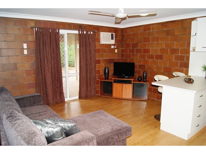 2/41 CURTIS STREET, Bundaberg South QLD 4670