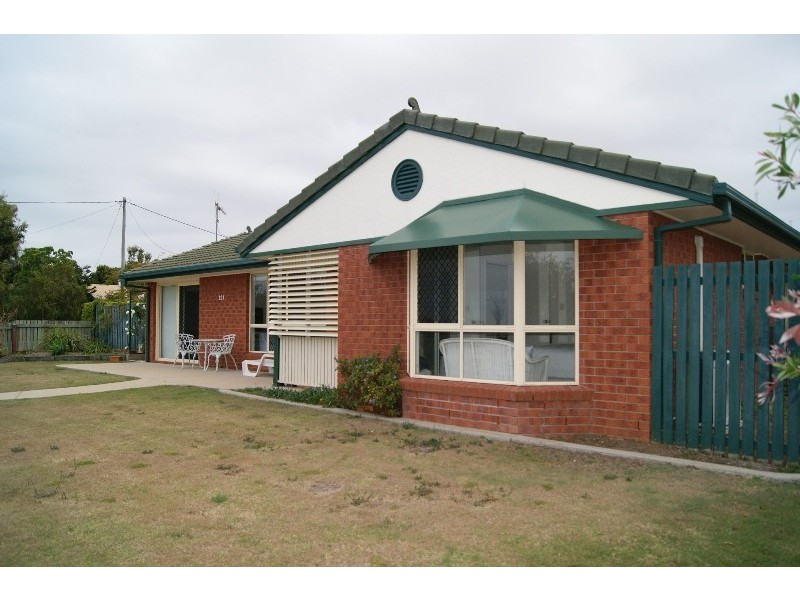 121 SHELLEY STREET, Burnett Heads QLD 4670