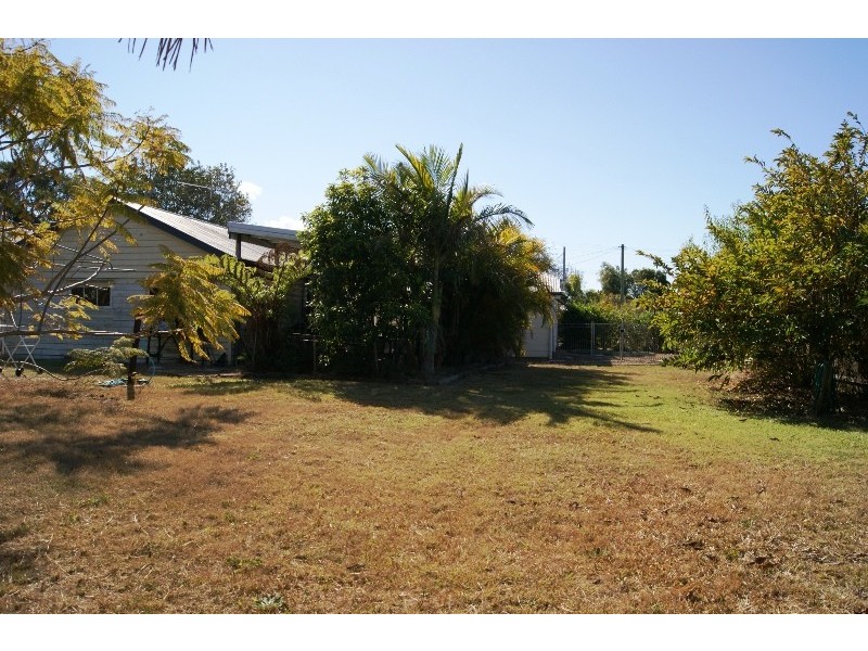 20 Alice Street, Walkervale QLD 4670