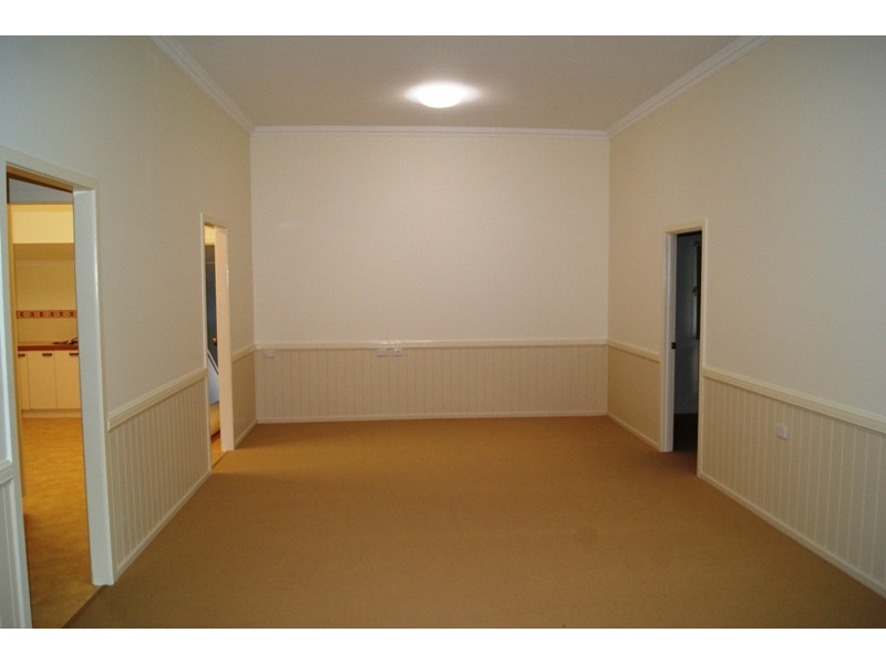 2 Wyper Street, Bundaberg South QLD 4670