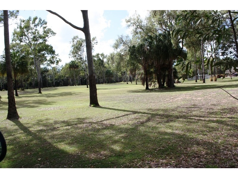 Moore Park Beach QLD 4670