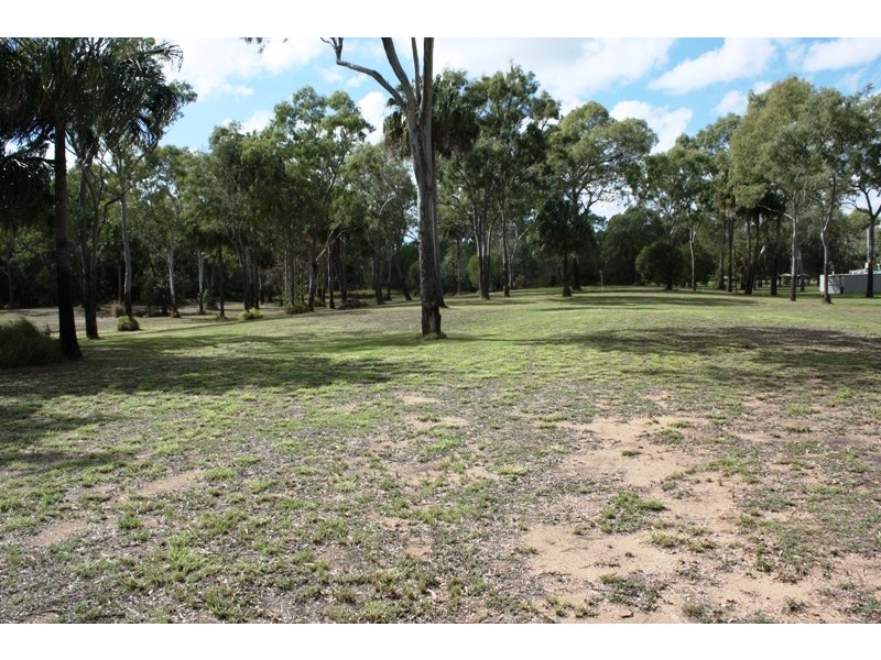 Moore Park Beach QLD 4670