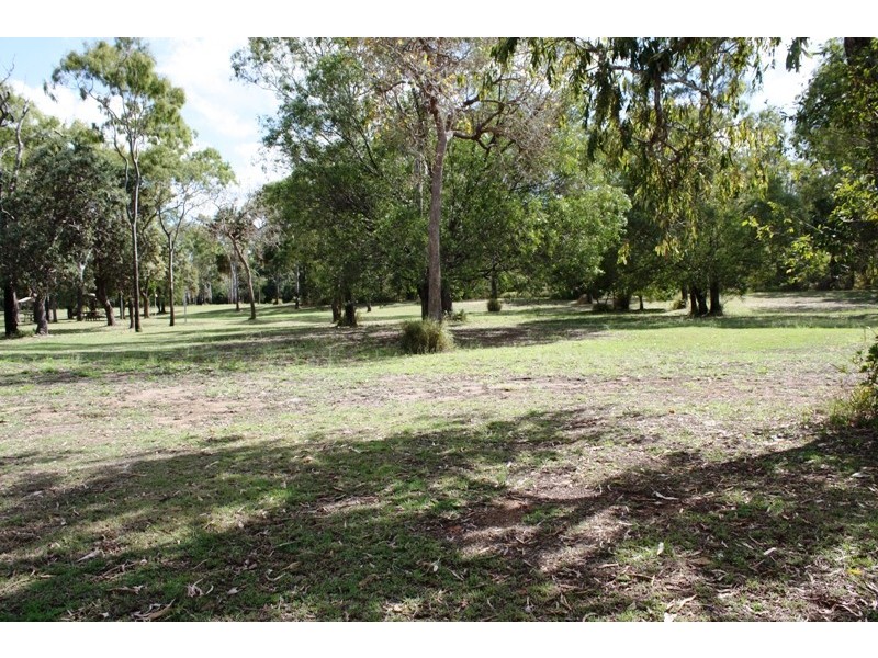 Moore Park Beach QLD 4670