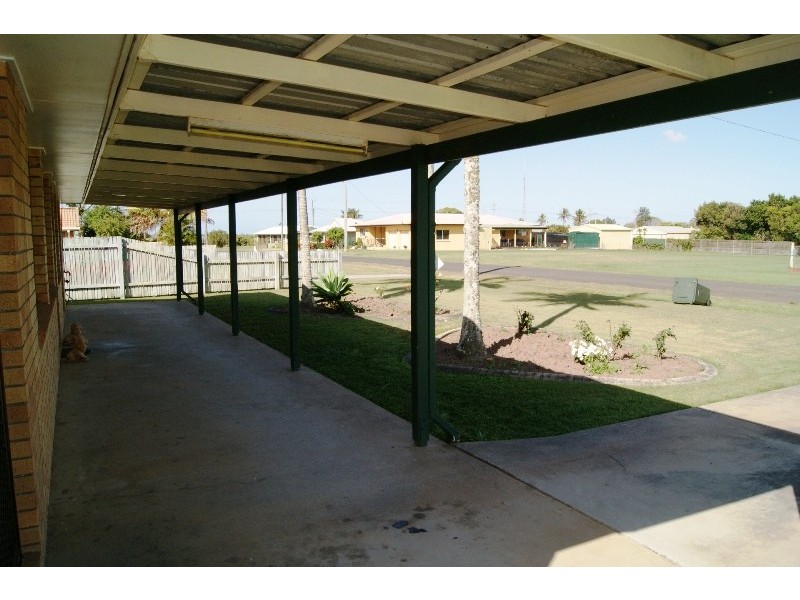 11  LAUREL STREET, Gooburrum QLD 4670