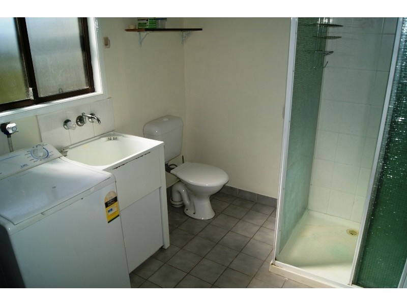 11  LAUREL STREET, Gooburrum QLD 4670