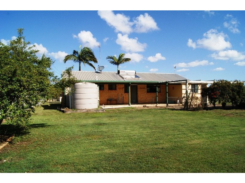 11  LAUREL STREET, Gooburrum QLD 4670