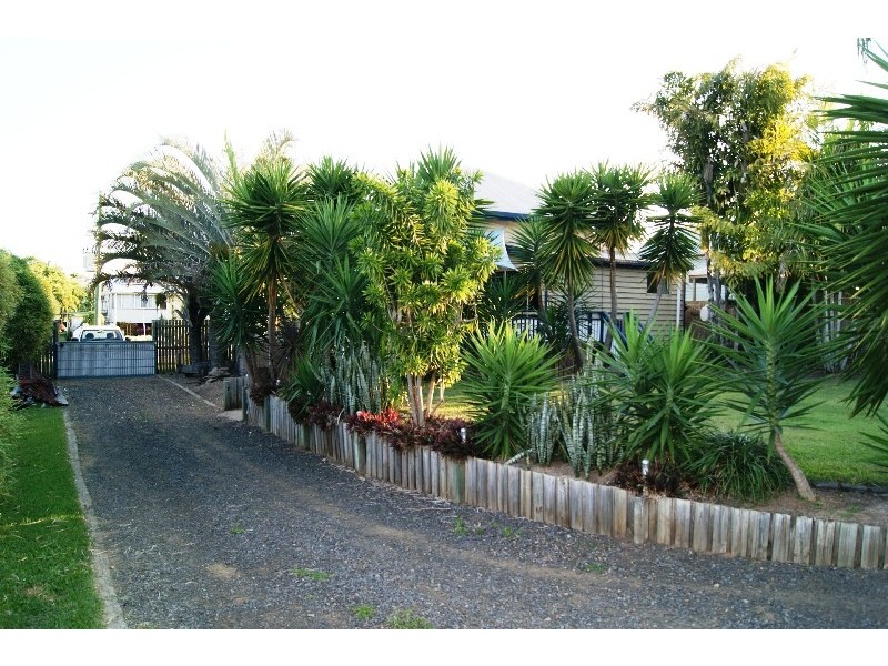 77 STEUART STREET, Bundaberg North QLD 4670
