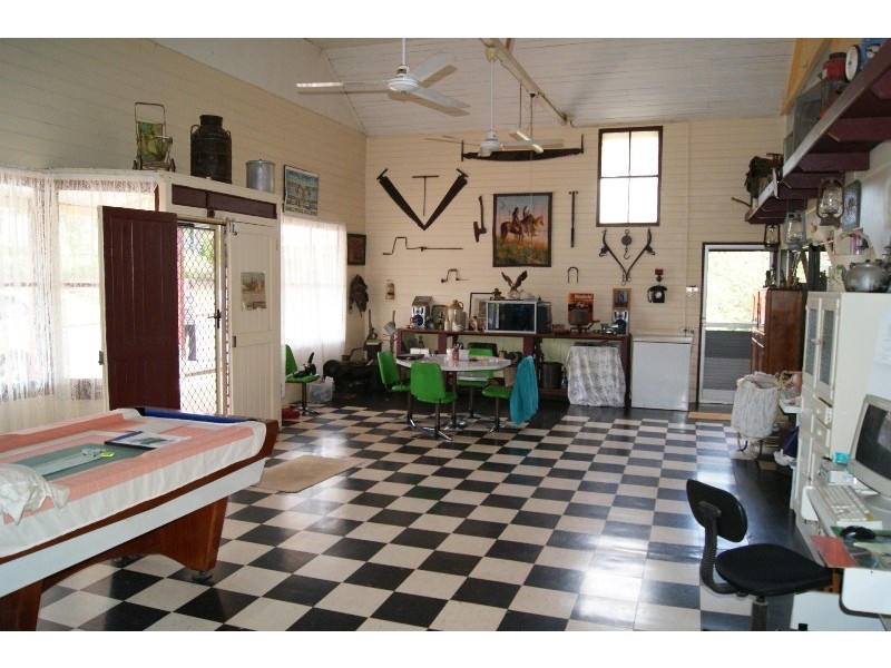 13 Queen Street, Cordalba QLD 4660