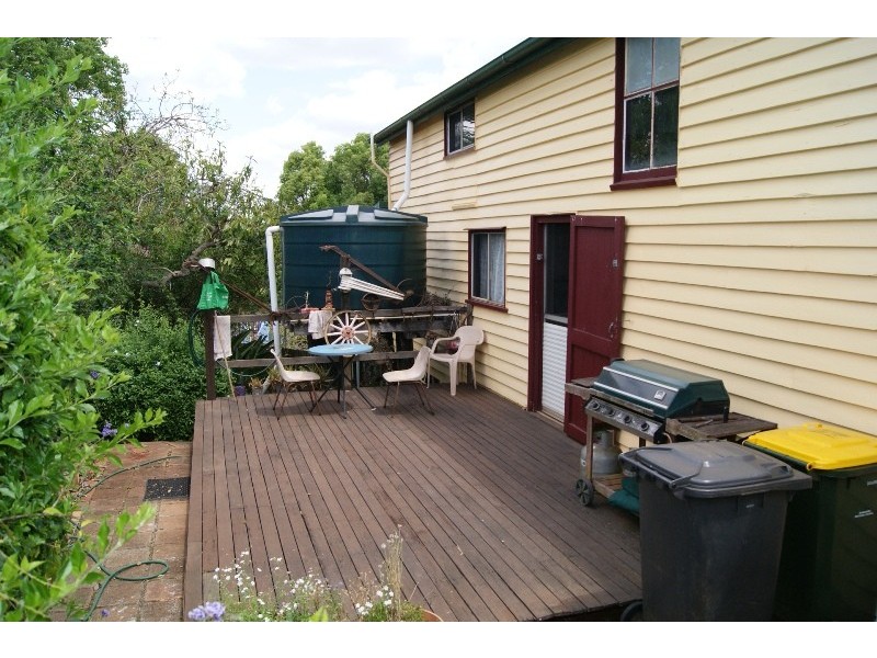 13 Queen Street, Cordalba QLD 4660