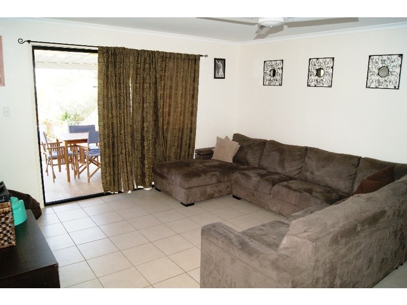 2/12 Cauchi Court, Avoca QLD 4670