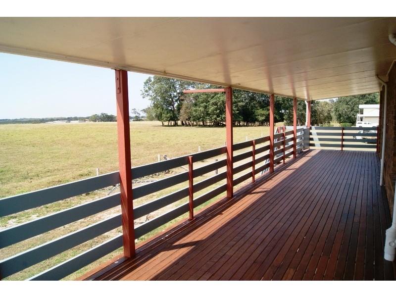 61 Davenport Drive, Coonarr QLD 4670