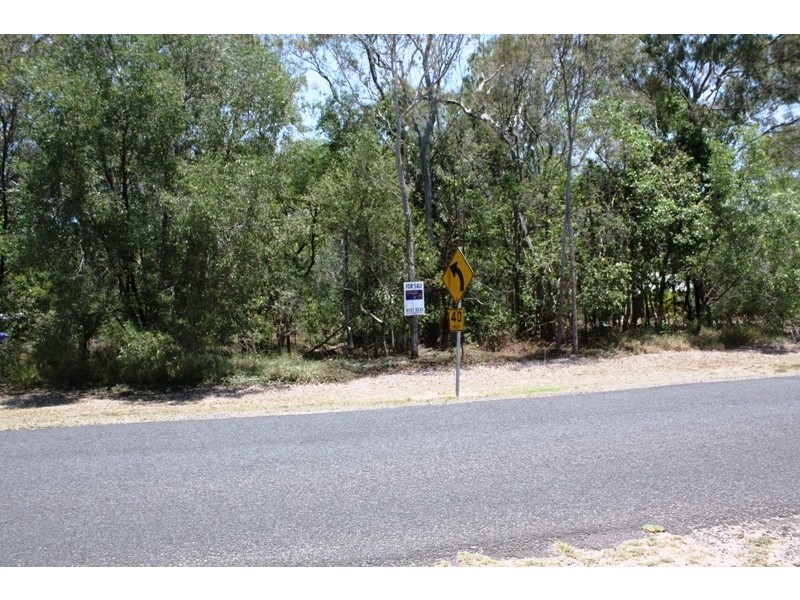 227 Sylvan Drive, Moore Park Beach QLD 4670