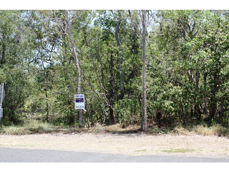 227 Sylvan Drive, Moore Park Beach QLD 4670