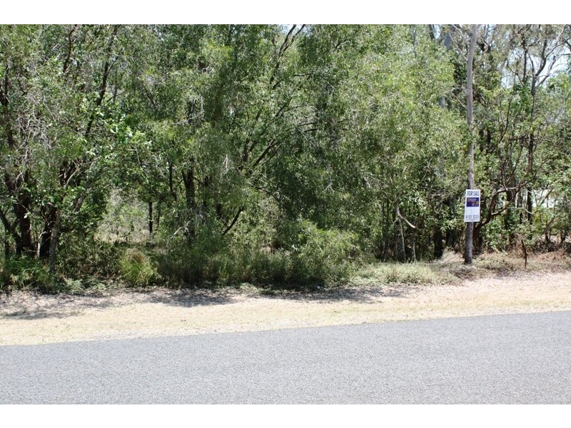 227 Sylvan Drive, Moore Park Beach QLD 4670